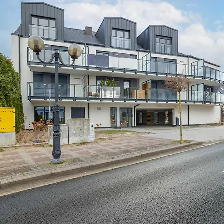 Stylowy W Niechorzu Blisko Morza Z Klimatyzacja I Parkingiem By Renters