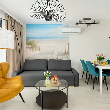 Stylowy W Niechorzu Blisko Morza Z Klimatyzacja I Parkingiem By Renters Niechorze